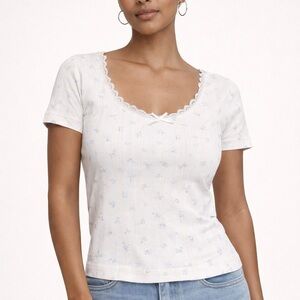 Wild Skye White Floral Lace Trim Top – XS/S